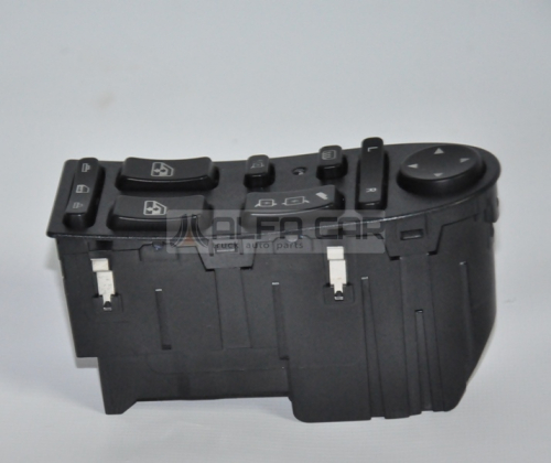 AC81258067098 Блок управления кнопочный (в водительскую дверь) TGA/TGL/TGM MAN LCV (1970-2020) Alfa Car1